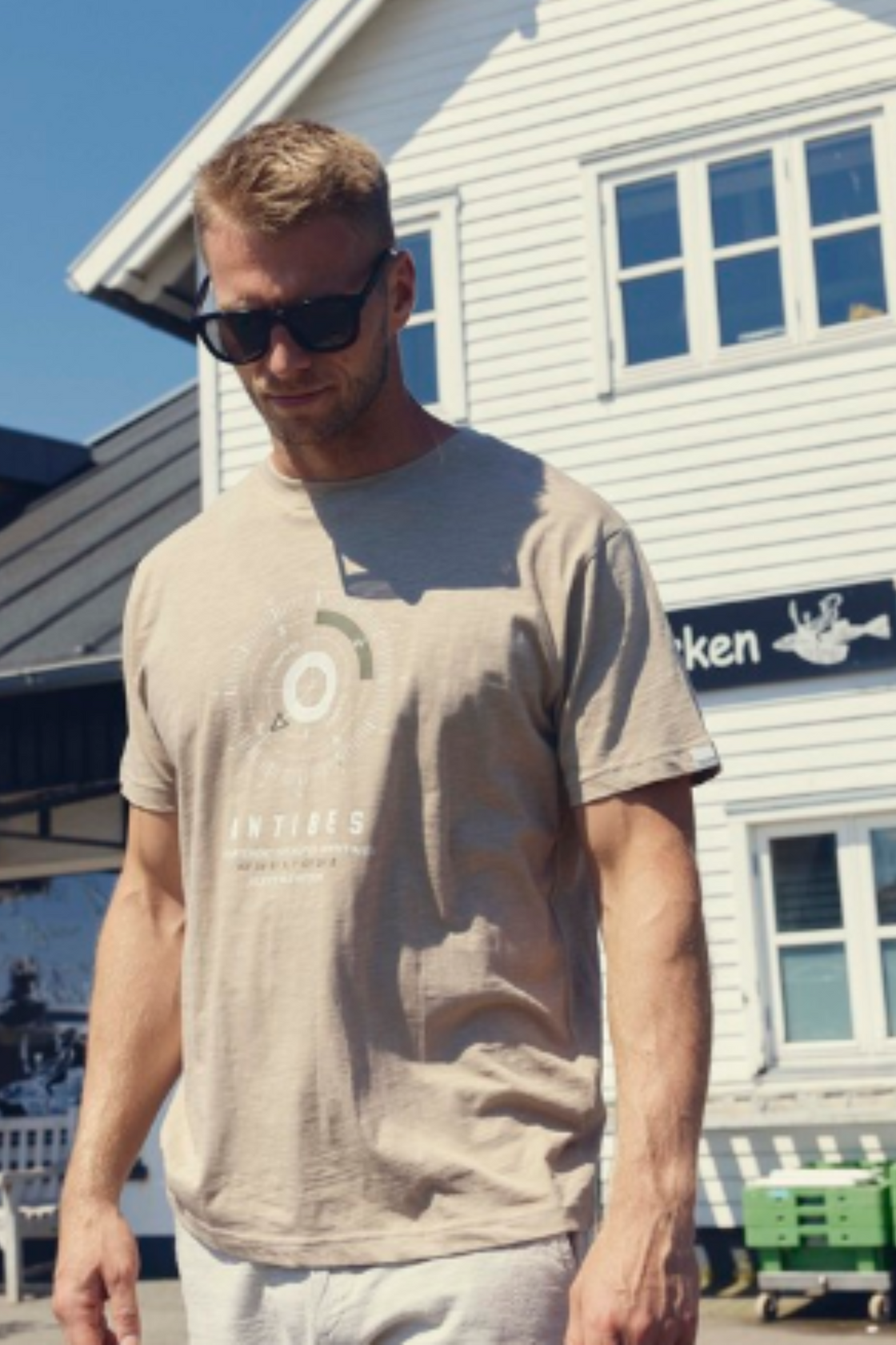 Compass Basic T-Shirt